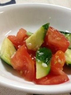 トマトときゅうりの“糀の酢”和え♪-レシピのメイン写真