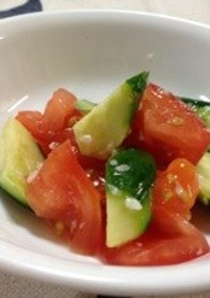 トマトときゅうりの“糀の酢”和え♪-レシピのメイン写真