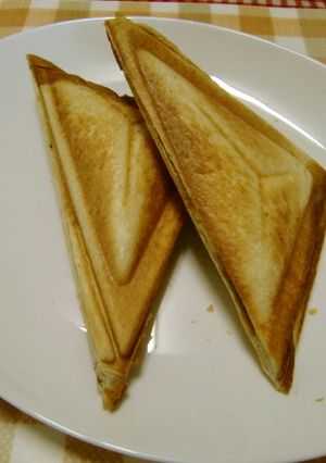 ★キーマカレーを挟んで＊ホットサンド＊♪-レシピのメイン写真