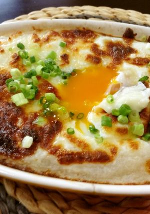 トロッと落とし卵の長芋チーズ焼き-レシピのメイン写真