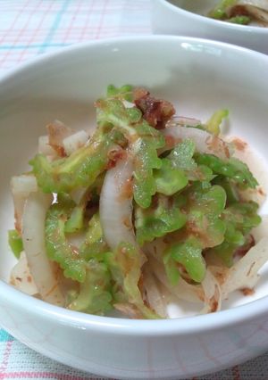 酢たまねぎでゴーヤのおかか和え-レシピのメイン写真