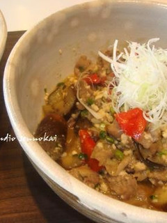 簡単健康レシピ☆茄子と豚肉の味噌豆腐炒め-レシピのメイン写真