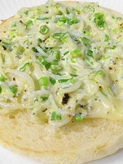 しらすのねぎマヨチーマフィン-レシピのメイン写真
