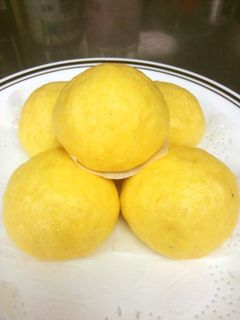 お月見☆かぼちゃとクリームチーズの饅頭♡-レシピのメイン写真