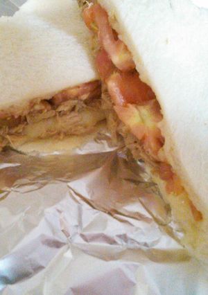 新!ツナトマトDE和風ホットサンド♡-レシピのメイン写真
