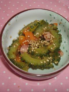 ごまとゴーヤーの炒めもの-レシピのメイン写真