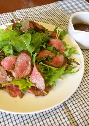 牛肉のたたきサラダ-レシピのメイン写真