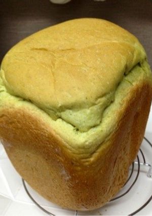翌日も美味しい食パン、小松菜入り-レシピのメイン写真