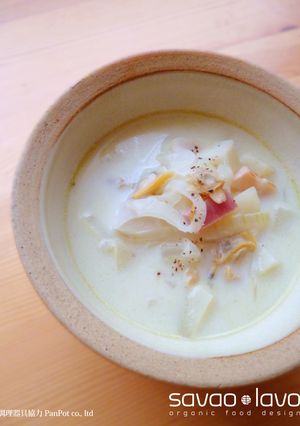 鶏から煮込んだクラムチャウダー-レシピのメイン写真