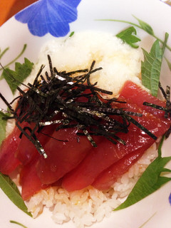 漬け時間無し!卵黄漬けのマグロ山かけ丼-レシピのメイン写真
