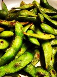 旨辛えだ豆 昆布を超えるうま味とサバの13倍のDHAを持つ海藻「うま藻」を