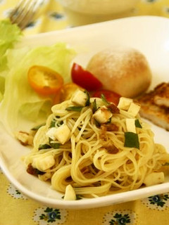 簡単☆モッツァレラと大葉、梅の冷製パスタ-レシピのメイン写真