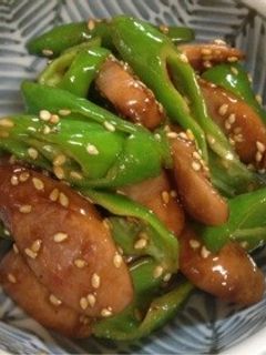 ウインナーと万願寺唐辛子のオイマヨ炒め-レシピのメイン写真