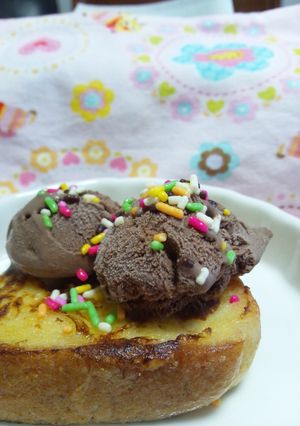 チョコレートアイスのせフレンチトースト-レシピのメイン写真