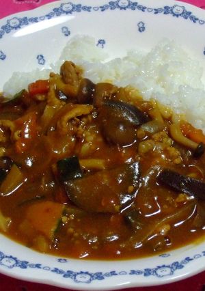 白桃と桃太郎トマトと夏野菜のカレー-レシピのメイン写真