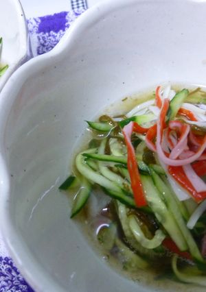 もずくにおまかせ！簡単酢の物-レシピのメイン写真