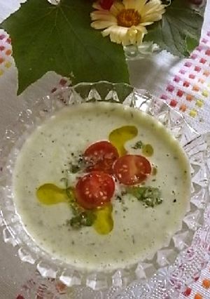 きゅうりとヨーグルトとレモンの冷製スープ-レシピのメイン写真