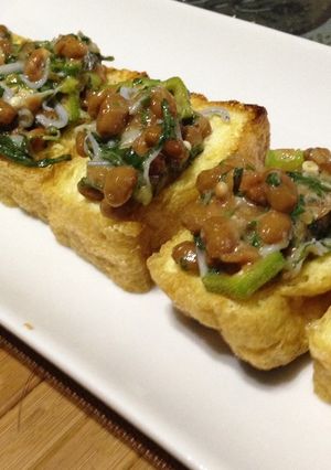 油揚げのねばねばトースト(梅)-レシピのメイン写真