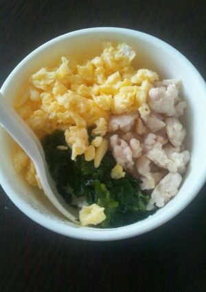 離乳食三色丼-レシピのメイン写真