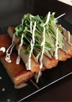香ばしい☆さつま揚げの貝割れのせ-レシピのメイン写真