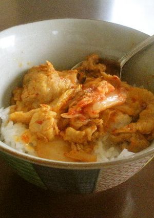 材料３つ！キムチ丼-レシピのメイン写真