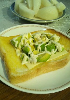 ビタミンたっぷり♪アボカドチーズトースト-レシピのメイン写真