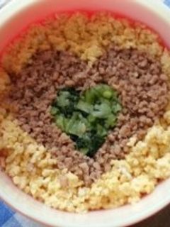 野沢菜漬けで三色そぼろ丼-レシピのメイン写真