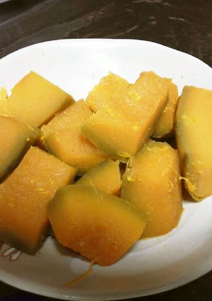 調味料3つで作るカボチャの煮物(*^^)-レシピのメイン写真