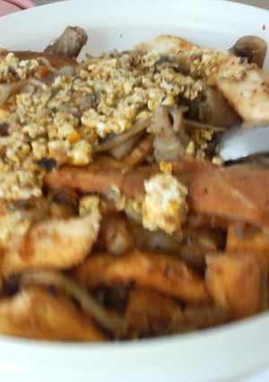 パンの耳と野菜炒め・満腹ボンビーノ料理-レシピのメイン写真