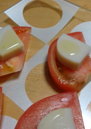 かまぼことトマトのカプレーゼ風-レシピのメイン写真
