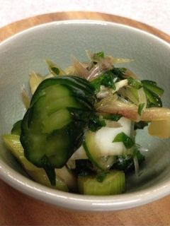 麺つゆで!簡単きゅうりとセロリの浅漬け-レシピのメイン写真