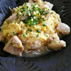 A picture of 贅沢だしで作る親子丼.