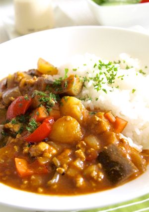 夏野菜たっぷり♪簡単キーマカレー-レシピのメイン写真