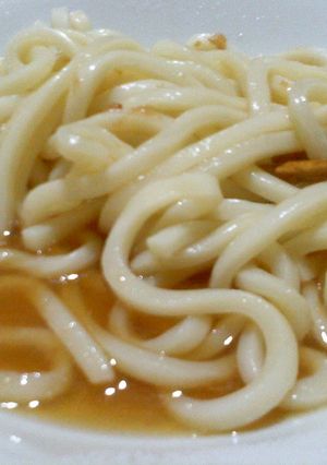 ブリあらの梅酢煮の煮汁deうどん♪-レシピのメイン写真