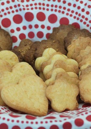 ハーフ＆ハーフの簡単クッキー-レシピのメイン写真
