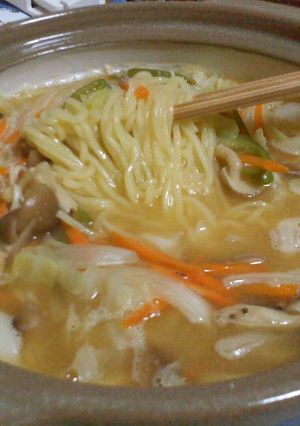 中華の麺☆土鍋☆味噌煮込みラーメン-レシピのメイン写真