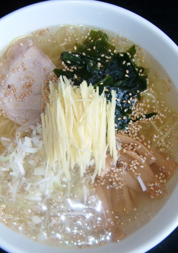 簡単美味しい【塩しょうがらーめん】-レシピのメイン写真