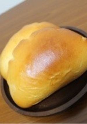 ふわふわ幸せ♡簡単クリームパン-レシピのメイン写真