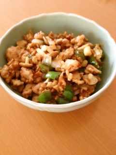 丼にも◎鶏ひき肉と苦手野菜の甜麺醤炒め-レシピのメイン写真