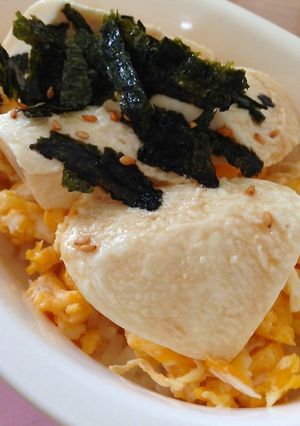 簡単！卵とお豆腐の丼-レシピのメイン写真