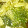 セロリの葉っぱでお味噌汁