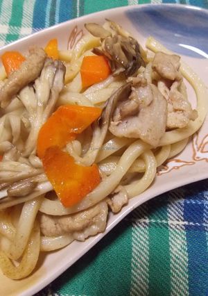 豚肉と舞茸の簡単焼きうどん-レシピのメイン写真