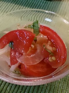 トマトと玉ねぎのサラダ-レシピのメイン写真