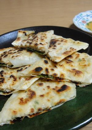 超簡単!鶏ひき肉とシソの春巻き焼き-レシピのメイン写真