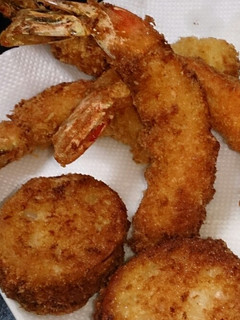 余った餃子の具で蓮根挟みフライ-レシピのメイン写真