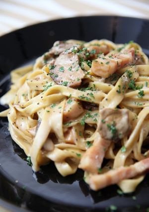 手打ちパスタとポルチーニのクリームソース-レシピのメイン写真