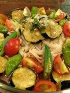 夏野菜たっぷり!冷やしぶっかけうどん-レシピのメイン写真