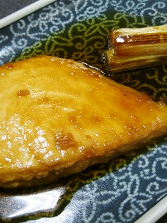 フライパンで簡単に♪メカジキの照り焼き-レシピのメイン写真