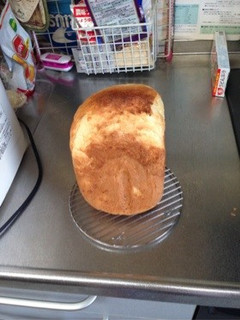 普通のHBでメイプルご飯パン-レシピのメイン写真