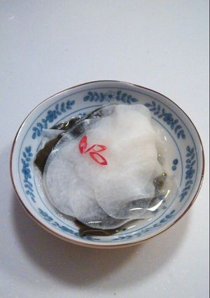 お塩を使わずお漬物★簡単大根の千枚漬け♪-レシピのメイン写真
